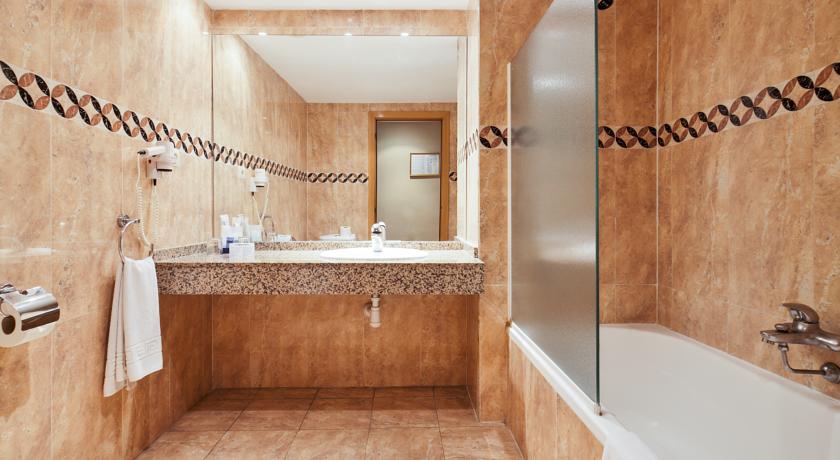 Номера в отеле Best Negresco, Салоу, Испания