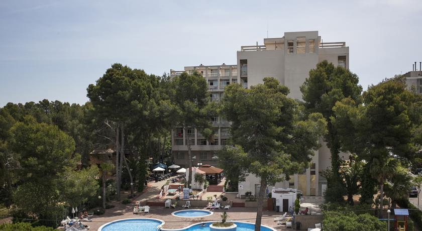 Территория отеля