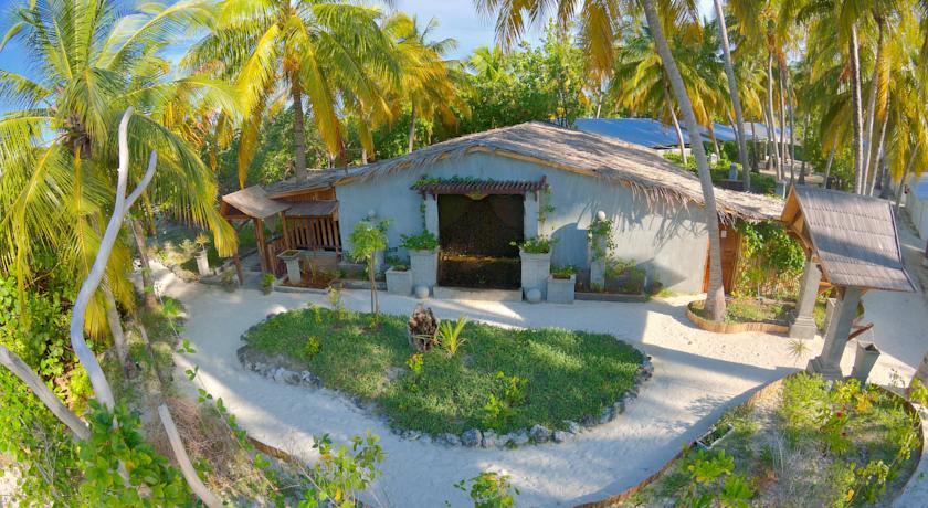 Территория отеля