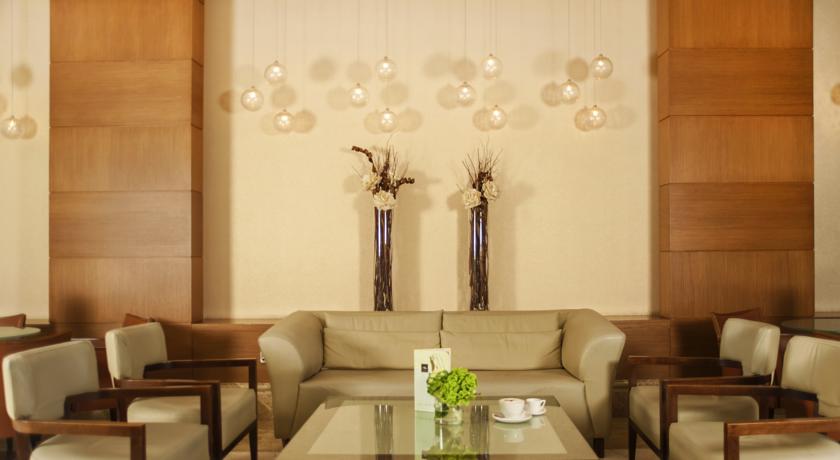 Лаунж в холле