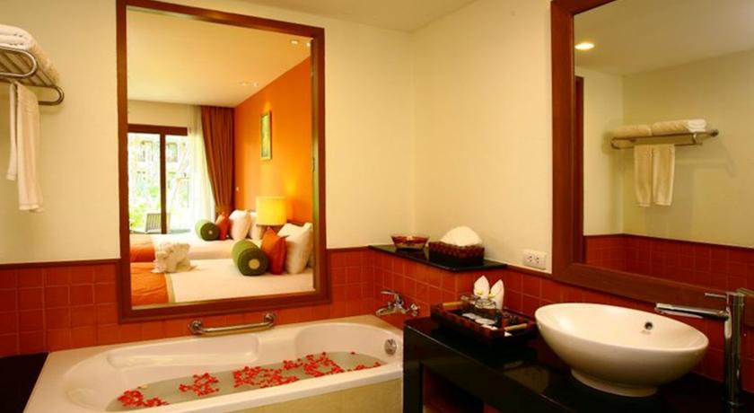 Номера в отеле Ravindra Beach Resort & Spa, Паттайя, Таиланд