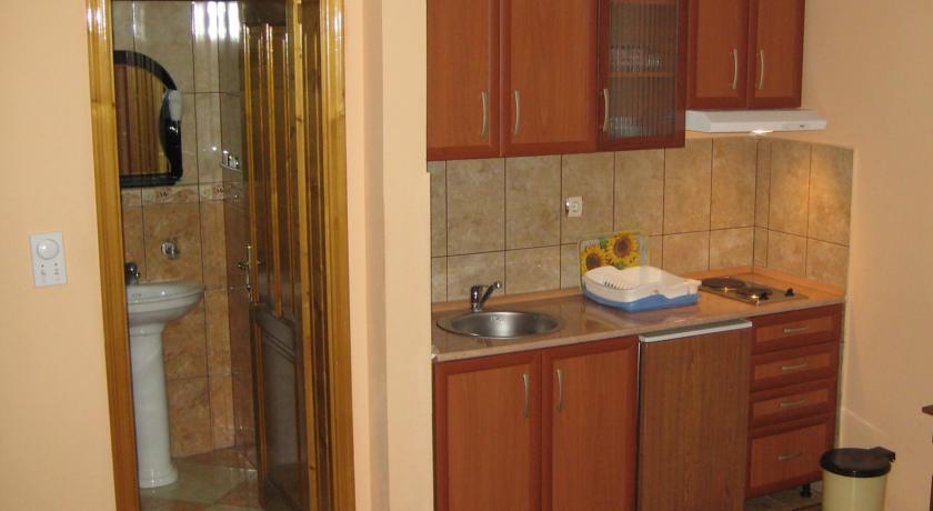 Апартаменты в отеле Villa Holiday Apartments, Ульцинь, Черногория