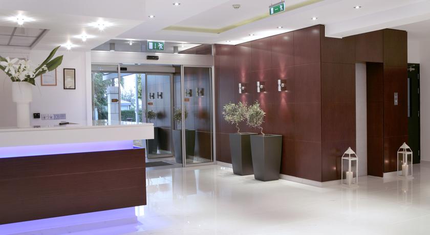 Холл и рецепция