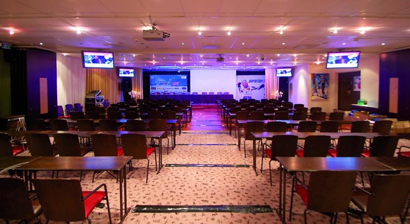 Конференц-зал