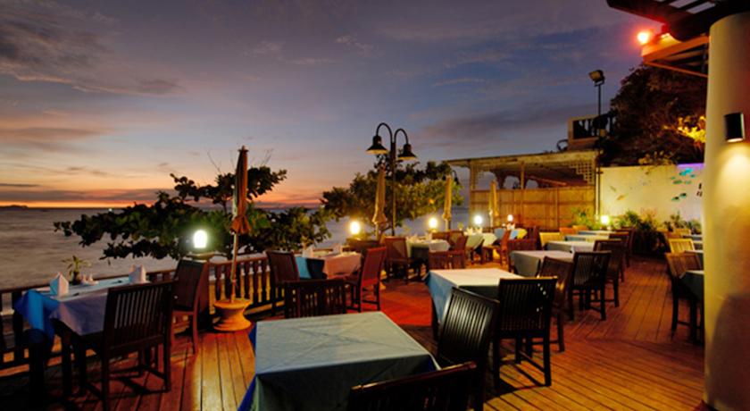 Открытая терраса ресторана