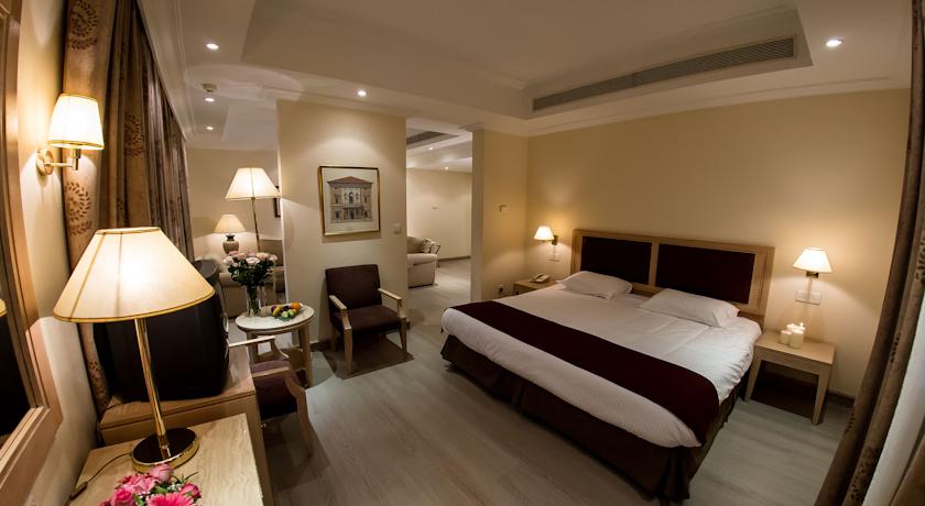 Номера в отеле Curium Palace Hotel, Лимассол, Кипр