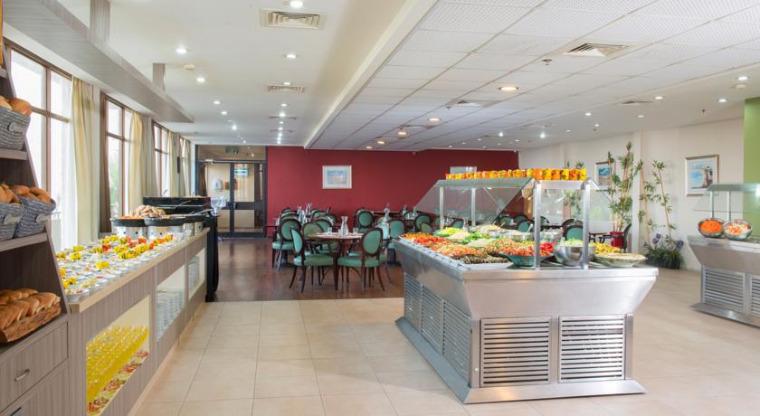 Ресторан со шведским столом