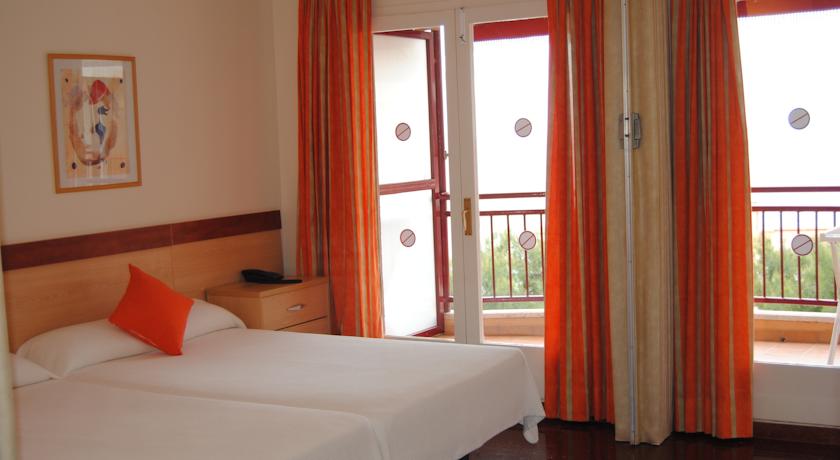 Номера в отеле Albatros Apartments, Коста-Дорада, Испания