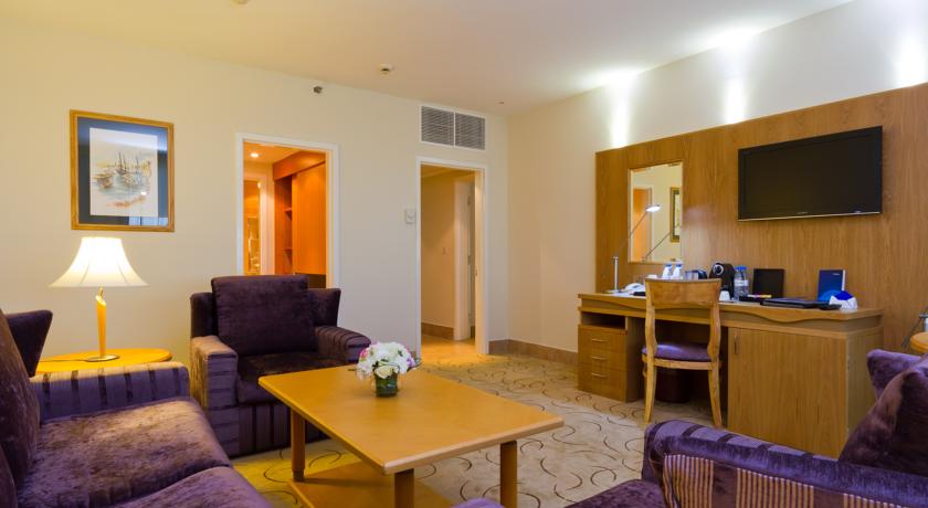 Номера в отеле Radisson Blu Resort, Шарджа, ОАЭ