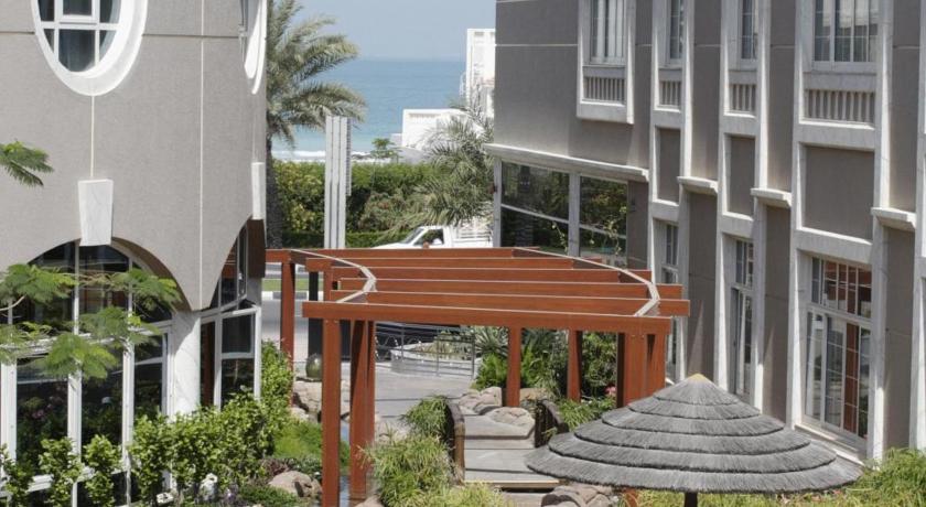 Территория отеля