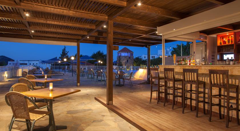 Бар на террасе