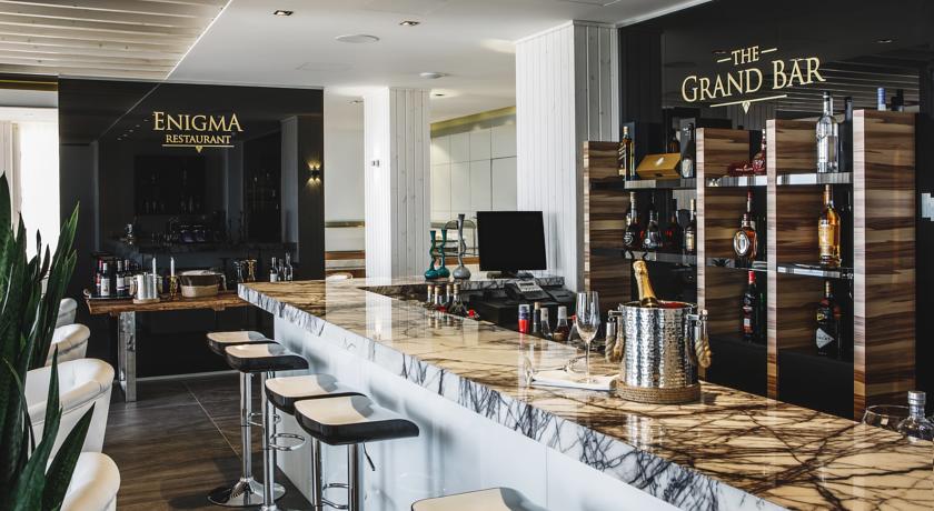 THE CIAO STELIO DELUXE HOTEL 