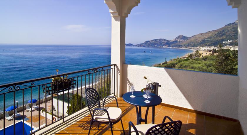 Балкон номера