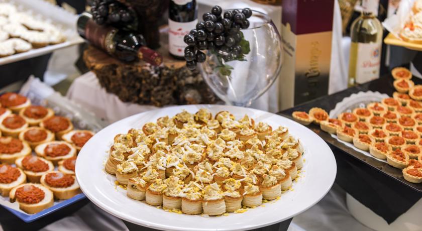 Шведский стол