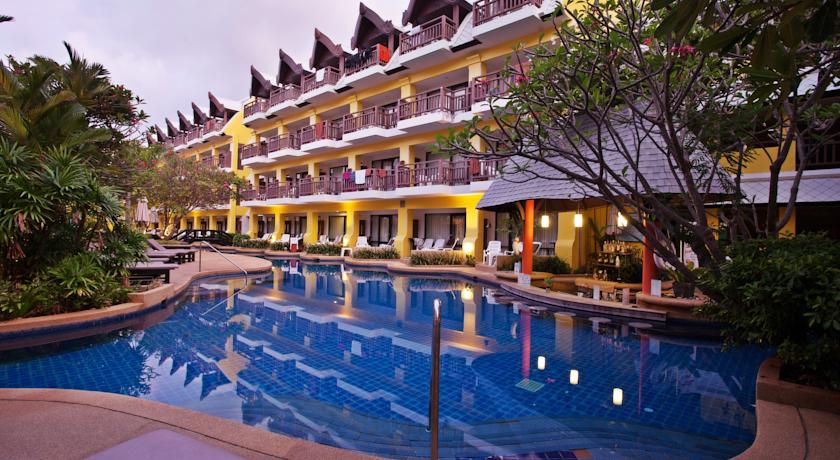 Открытый бассейн