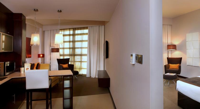 Номера в отеле Centro Sharjah by Rotana, Шарджа, ОАЭ