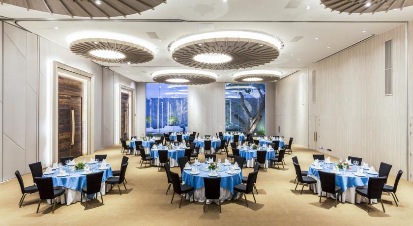 Банкетный зал