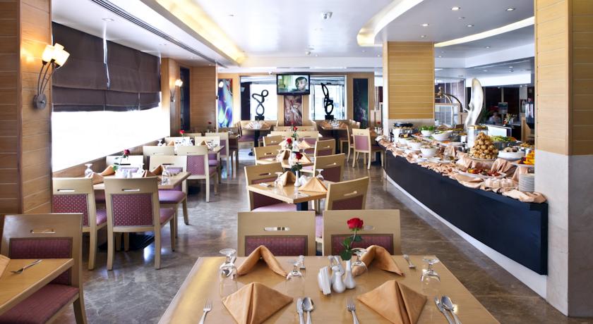 Ресторан со шведским столом