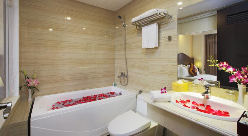 Номера в отеле Regalia Hotel, Нья Чанг, Вьетнам