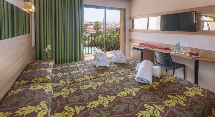 Номера в отеле Sumus Hotel Stella & Spa, Коста дель Маресме, Испания