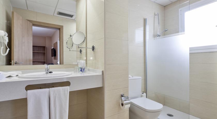 Номера в отеле Best Negresco, Салоу, Испания