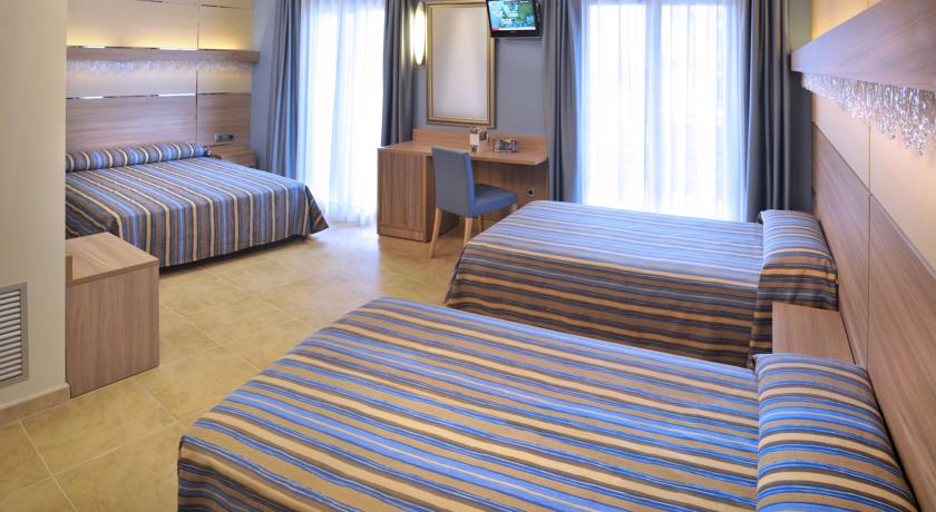 Номера в отеле Alhambra, Санта Сусанна, Испания