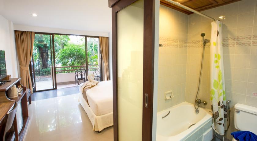 Номера в отеле Coconut Village, Пхукет, Таиланд