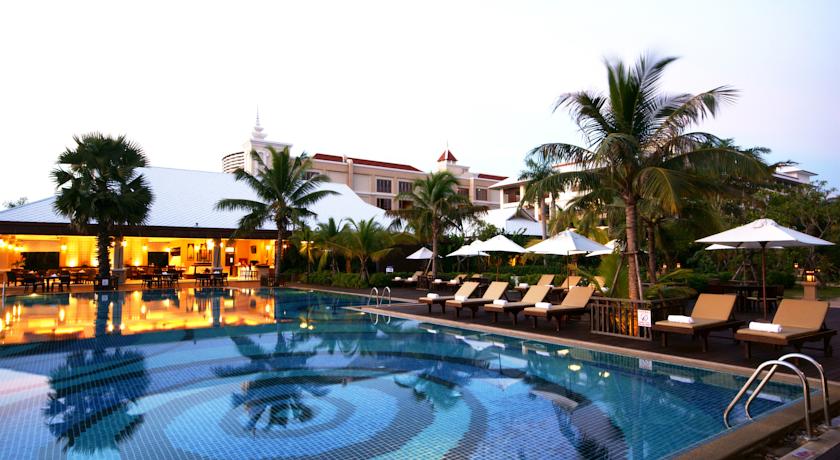 Территория отеля