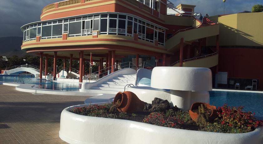 Территория отеля