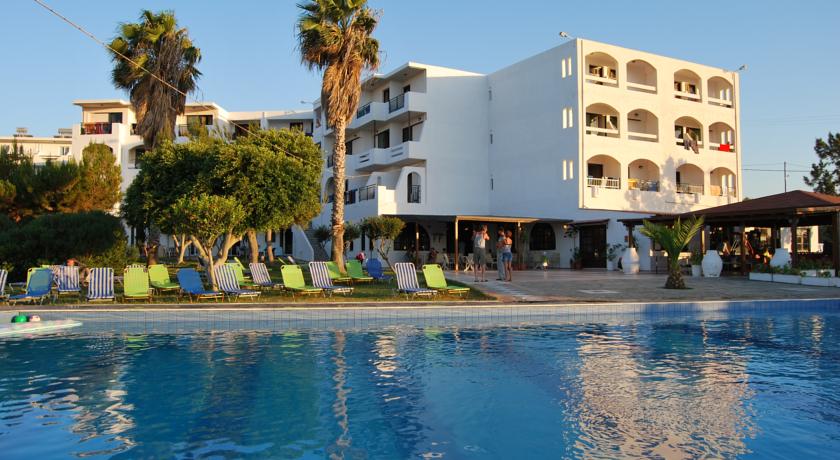 Открытый бассейн