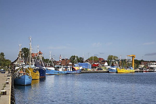 Морская прогулка на кораблике
