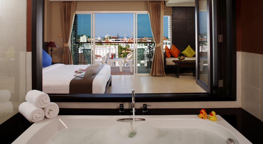 Номера в отеле Andakira Hotel, Пхукет, Таиланд