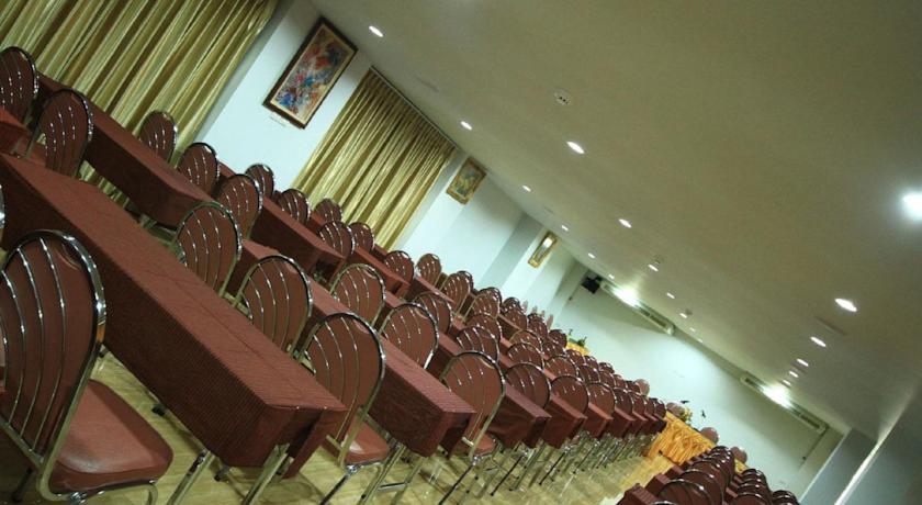 Конференц-зал