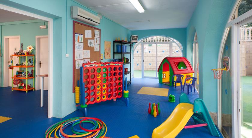 Детский клуб