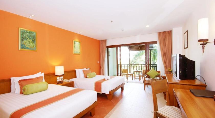 Номера в отеле Ravindra Beach Resort & Spa, Паттайя, Таиланд