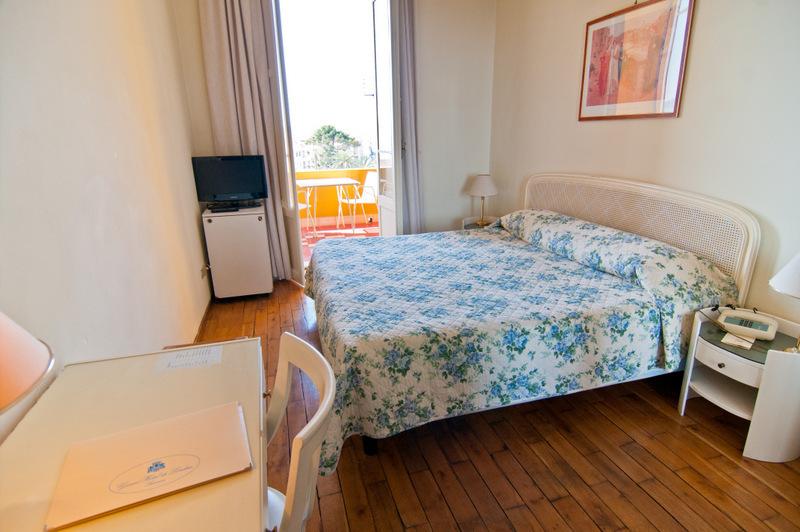 Номера в отеле Grand Hotel De Londres, Сан-Ремо, Италия