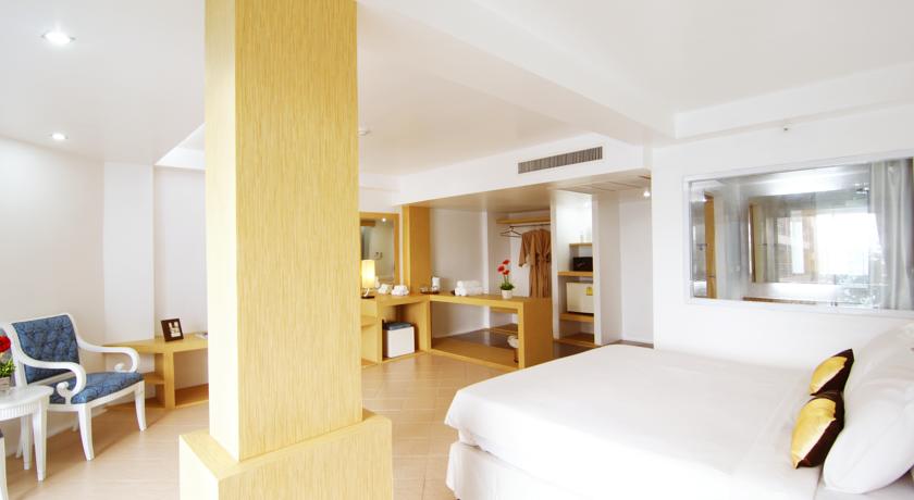 Номера в отеле Dragon Beach Resort, Паттайя, Таиланд