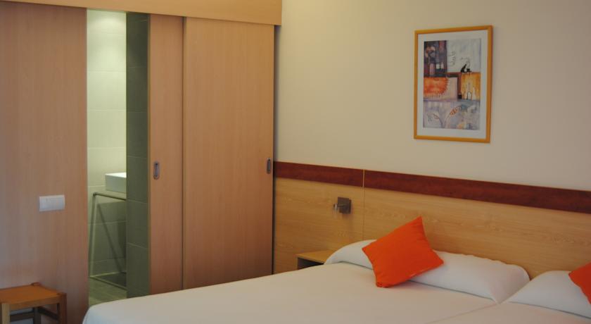 Номера в отеле Albatros Apartments, Коста-Дорада, Испания