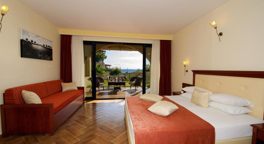 Номера в отеле Village Mare, Халкидики-Ситония, Греция