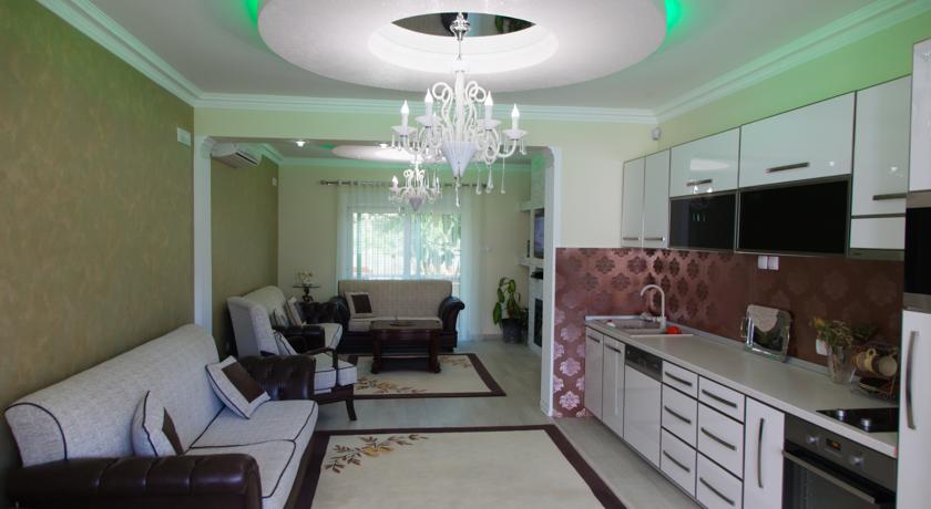 Апартаменты в отеле Villa Holiday Apartments, Ульцинь, Черногория