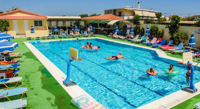 Открытый бассейн