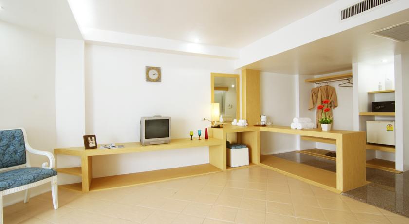 Номера в отеле Dragon Beach Resort, Паттайя, Таиланд