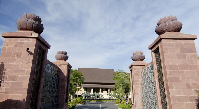 Отель Garden Cliff Resort, Паттайя, Таиланд