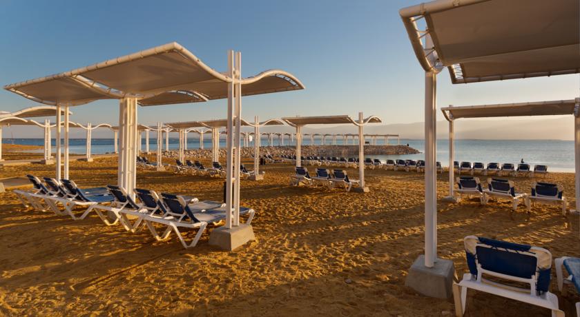 Песчаный пляж