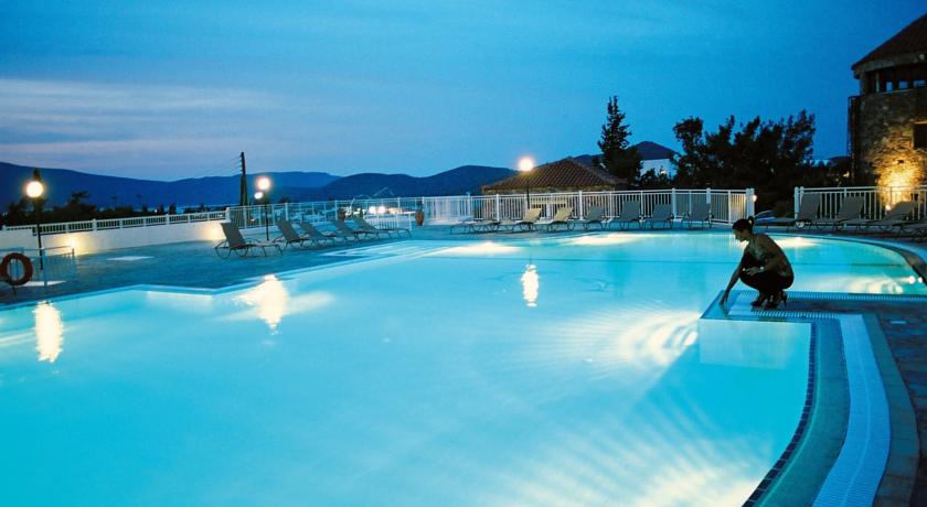 Открытый бассейн