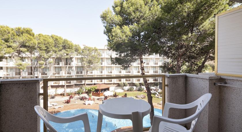 Балкон в номере