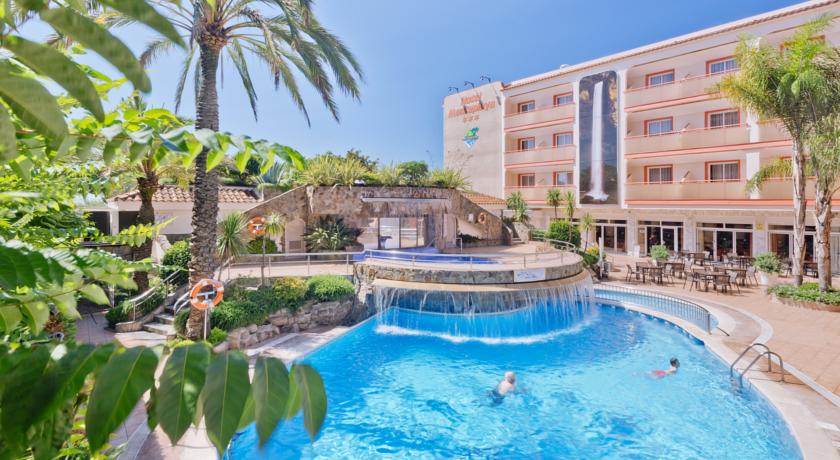 Открытый бассейн