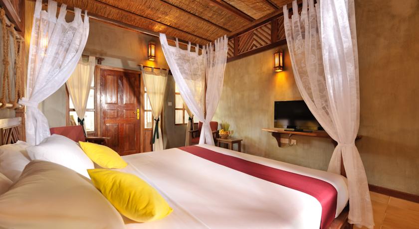 Номера в отеле Fun Island Resort & Spa, Южный Мале Атолл, Мальдивы