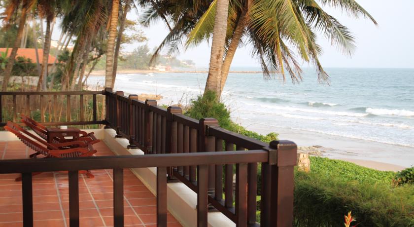 Терраса номера с видом на море