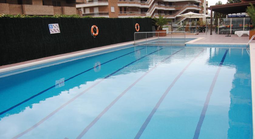 Открытый бассейн